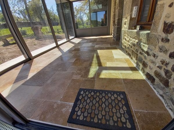 Pose d'un carrelage Travertin Pose d'un carrelage Travertin